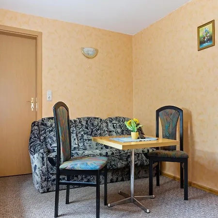Apartment Welcoming In Near Nightlife